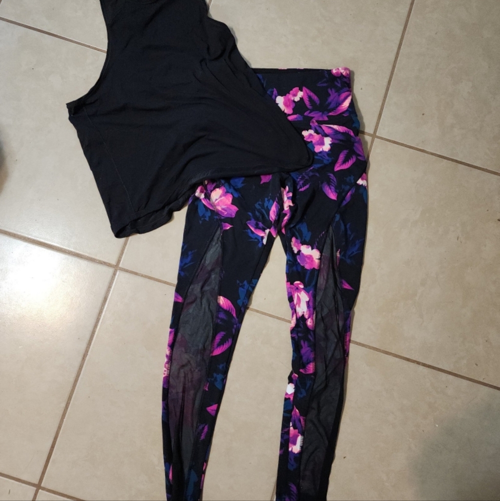 Vs Pink floral set